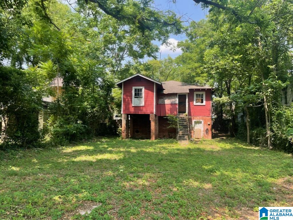2333 Court R Birmingham, AL 35218 - Photo 2 of 8
