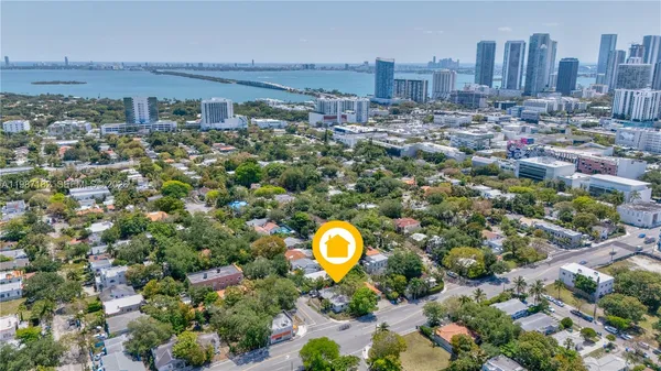 $1,250,000 | 2 Northeast 45th Street, Miami, FL 33137