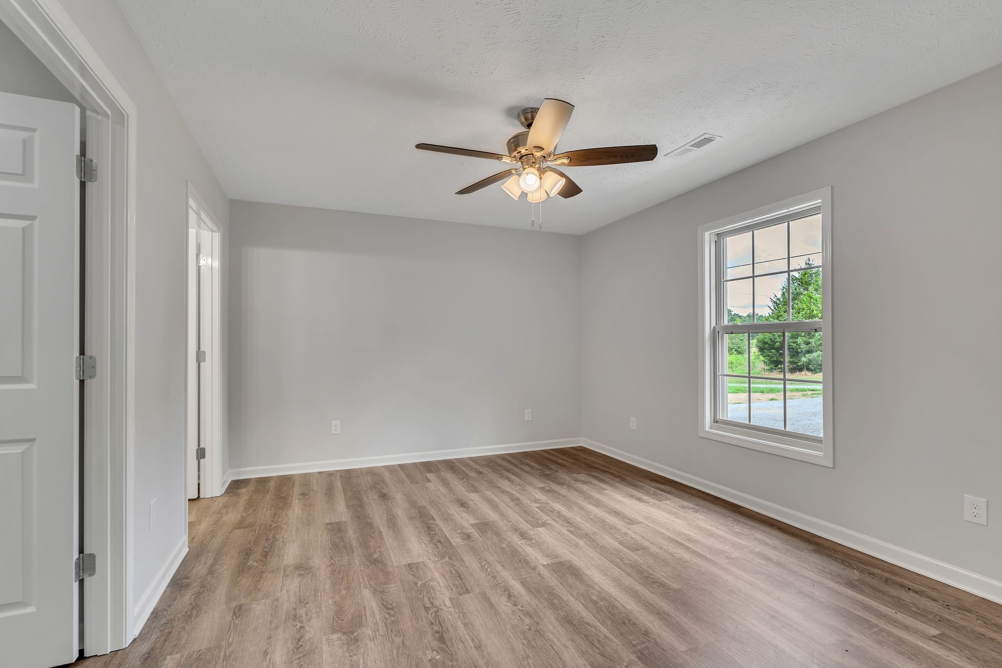 1517 Paynes Church Road Winchester, TN 37398 - Photo 16 of 36 Gallery Image 16