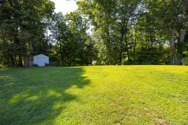 $473,000 | 43 Briarcliff Avenue, Poughkeepsie, NY 12603