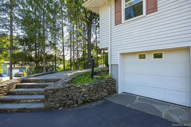 $473,000 | 43 Briarcliff Avenue, Poughkeepsie, NY 12603