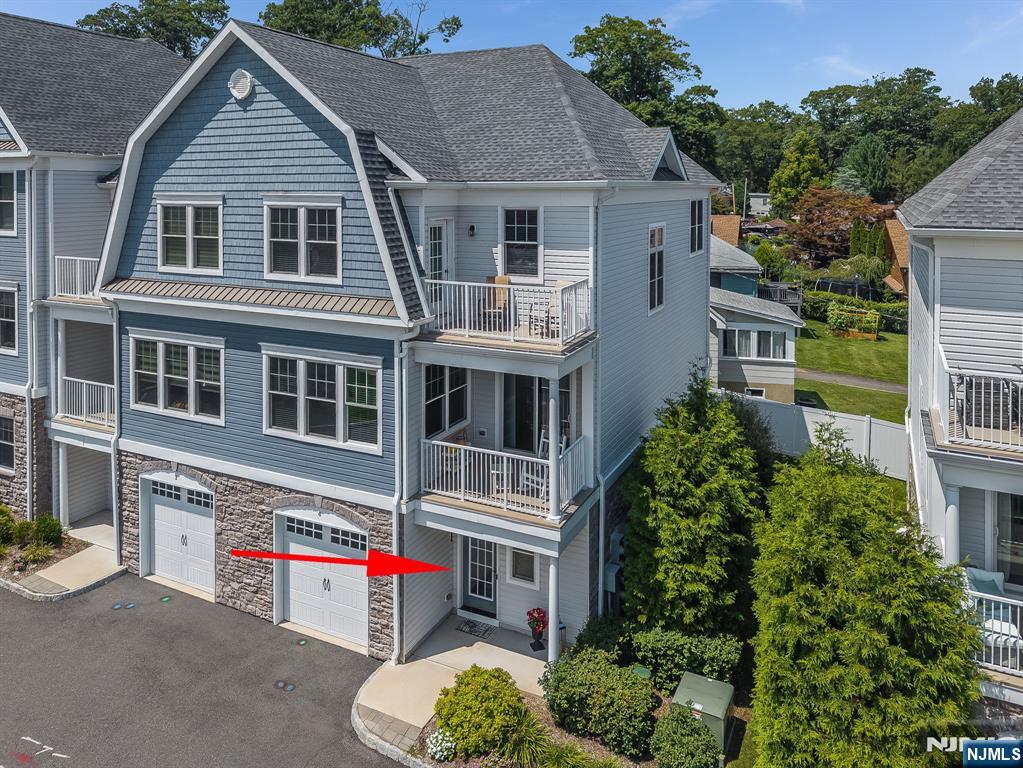 468 River Styx Road Hopatcong, NJ 07843 - Photo 2 of 30