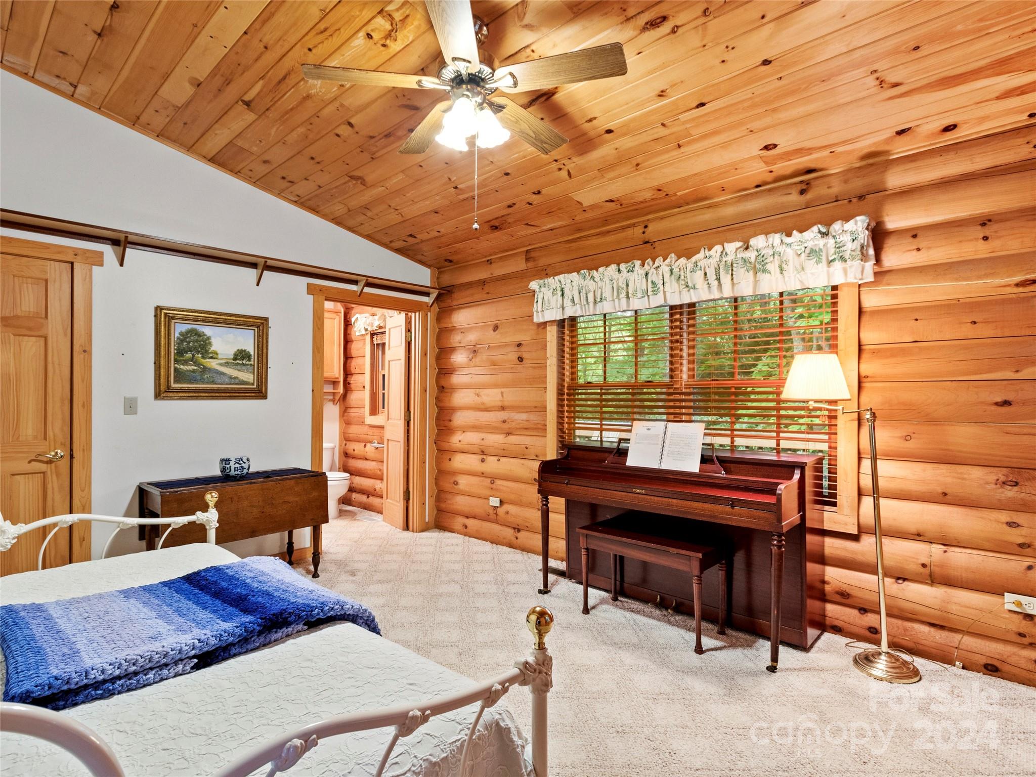 1005 Pine Tree Road Spruce Pine, NC 28777 - Photo 19 of 48 Gallery Image 19