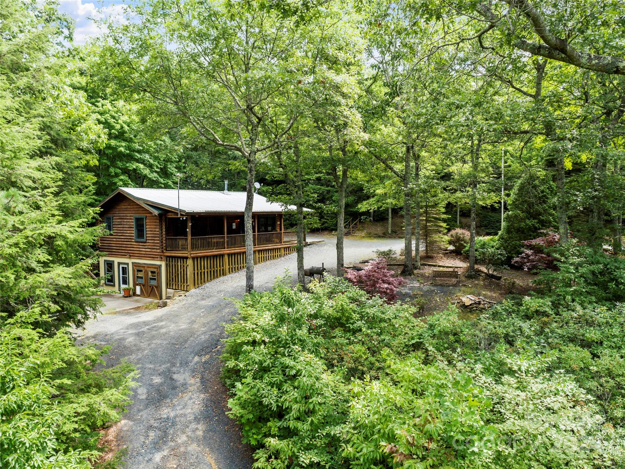 1005 Pine Tree Road Spruce Pine, NC 28777 - Photo 26 of 48 Gallery Image 26