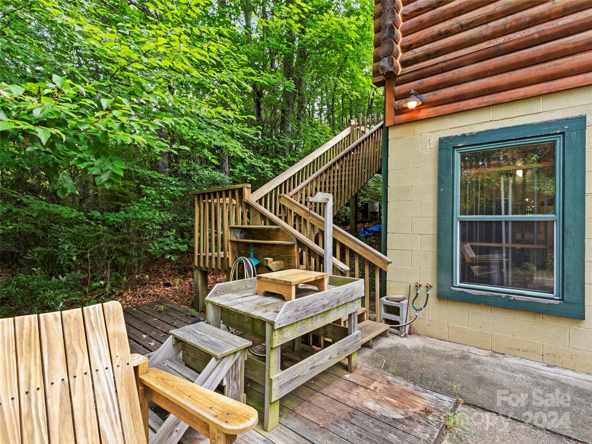 1005 Pine Tree Road Spruce Pine, NC 28777 - Photo 32 of 48 Gallery Image 32