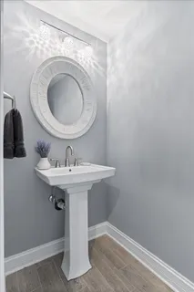 $1,300,000 | 4320 North Whipple Street, Chicago, IL 60618