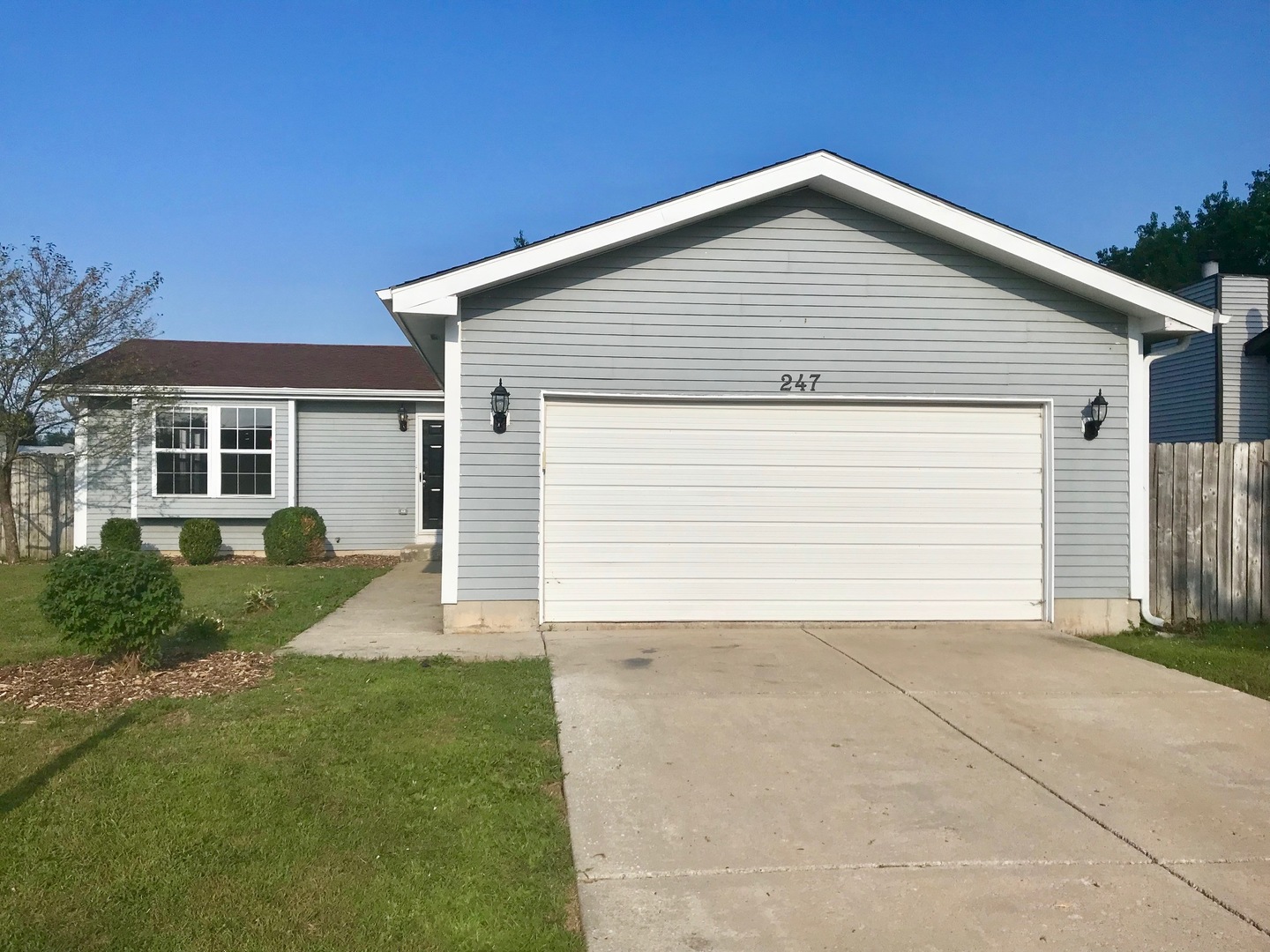 247 Willow Road Matteson, IL 60443 - Photo 1 of 33