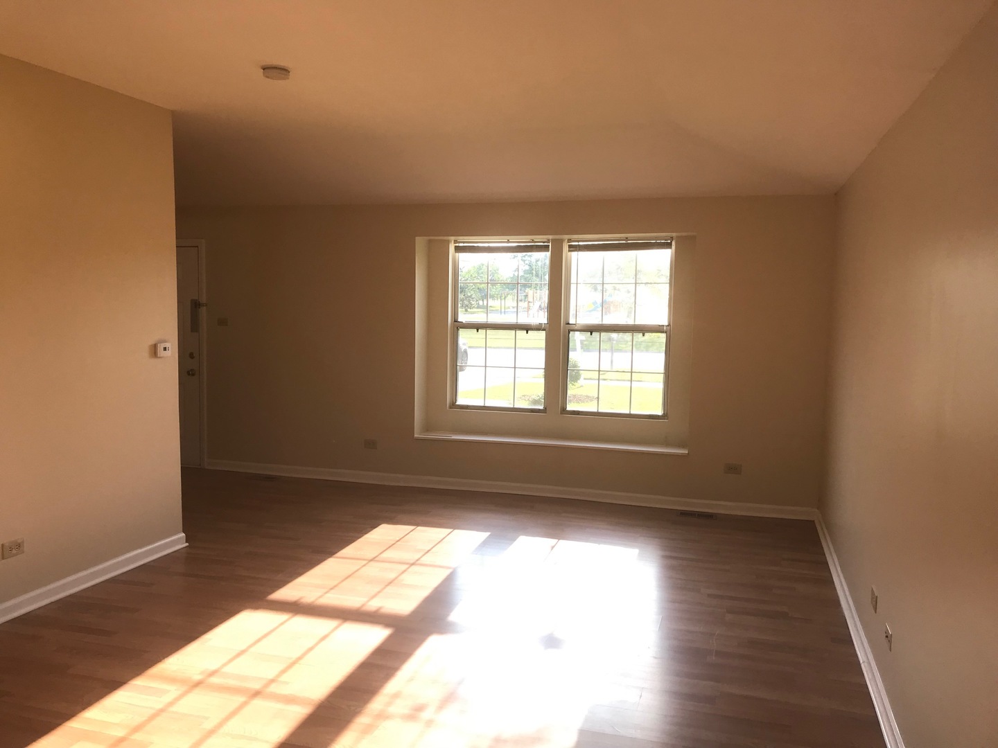 247 Willow Road Matteson, IL 60443 - Photo 8 of 33