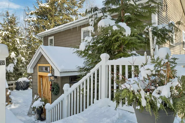 $2,225,000 | 163 North Shore Road, New Durham, NH 03855