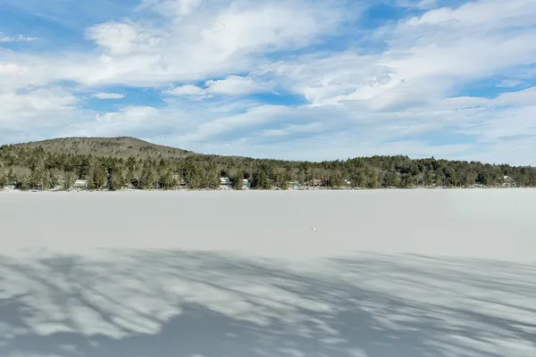 $2,100,000 | 163 North Shore Road, New Durham, NH 03855