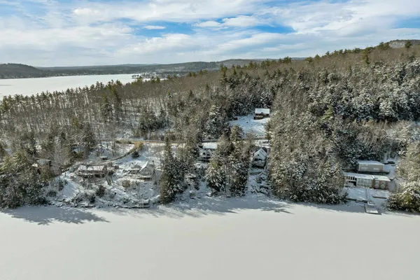 $2,100,000 | 163 North Shore Road, New Durham, NH 03855