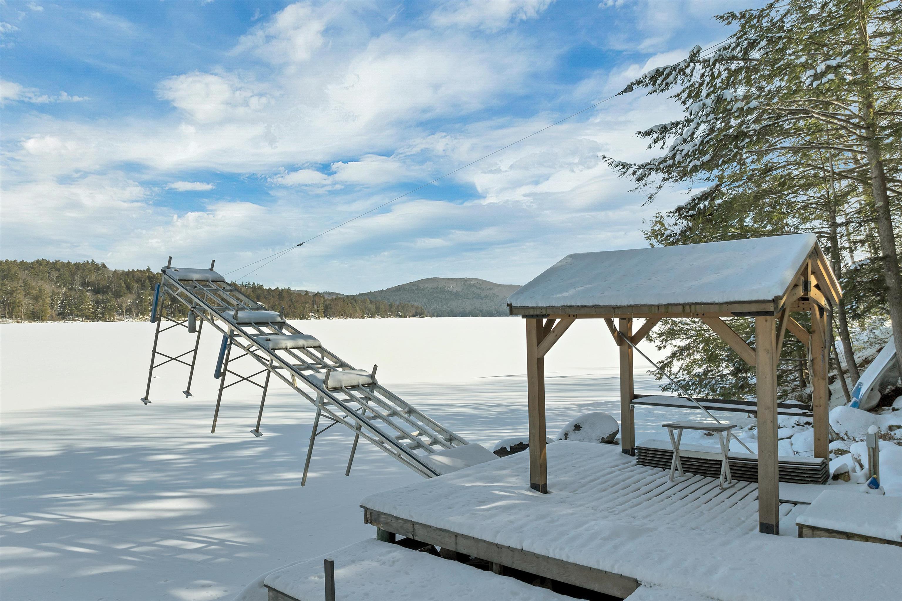 163 North Shore Road New Durham, NH 03855 - Photo 5 of 47