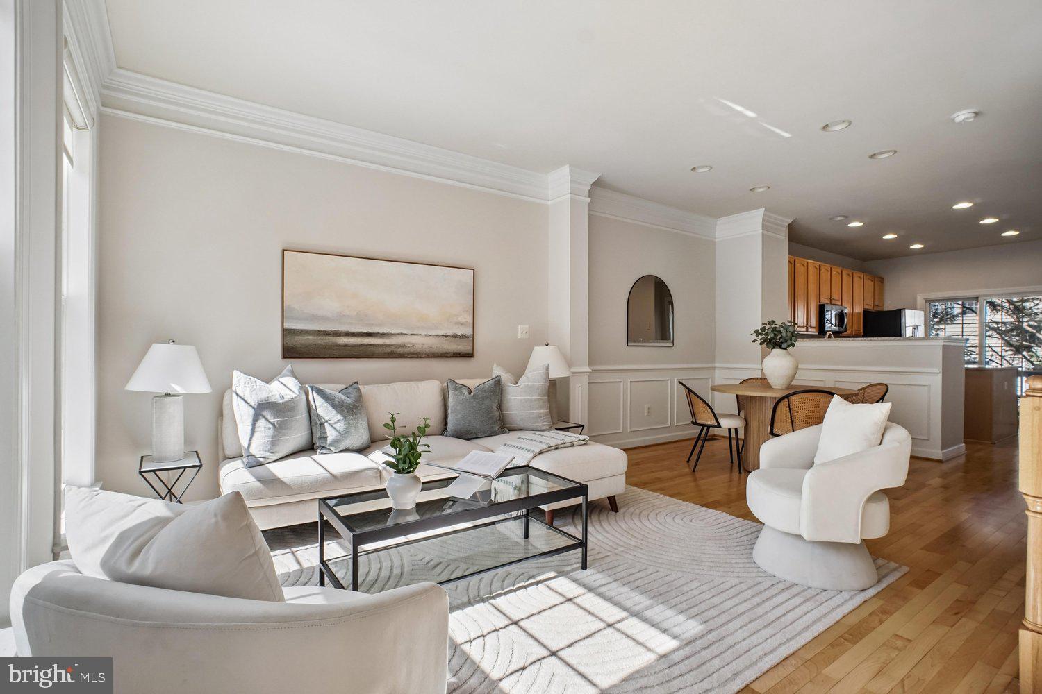 4160 Timber Log Way Fairfax, VA 22030 - Photo 3 of 39 Loads of Natural Light!