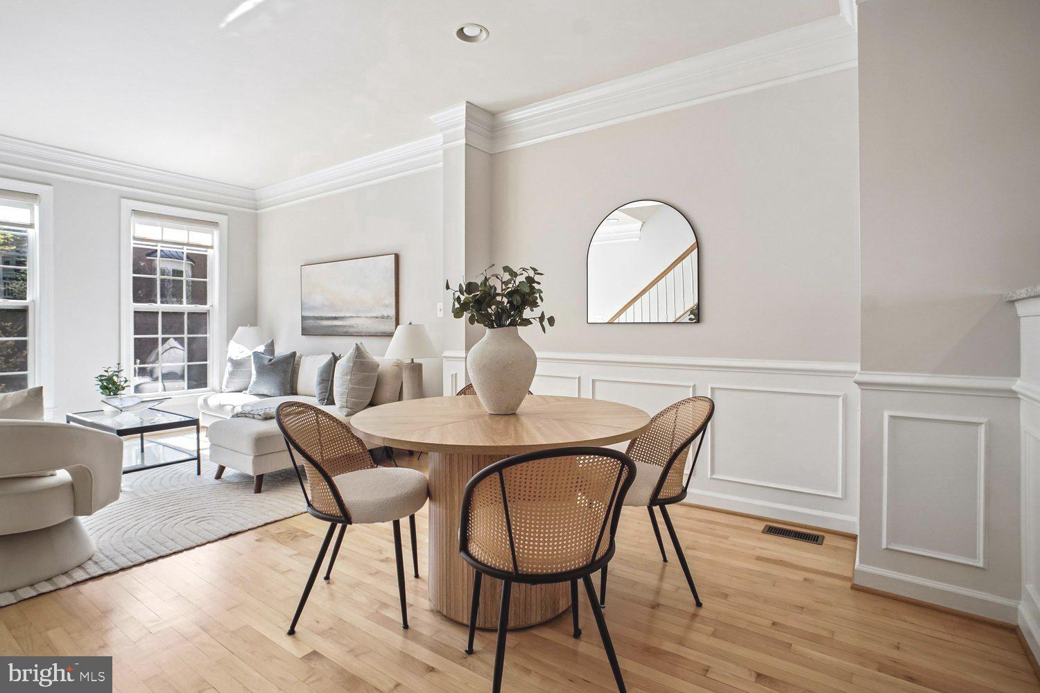 4160 Timber Log Way Fairfax, VA 22030 - Photo 6 of 39 Dining Room
