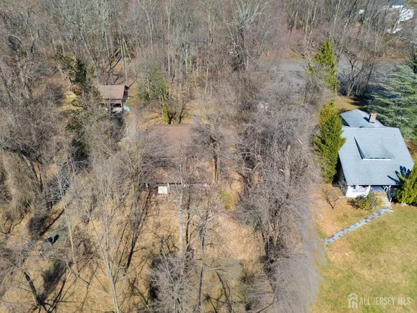 a view of a yard