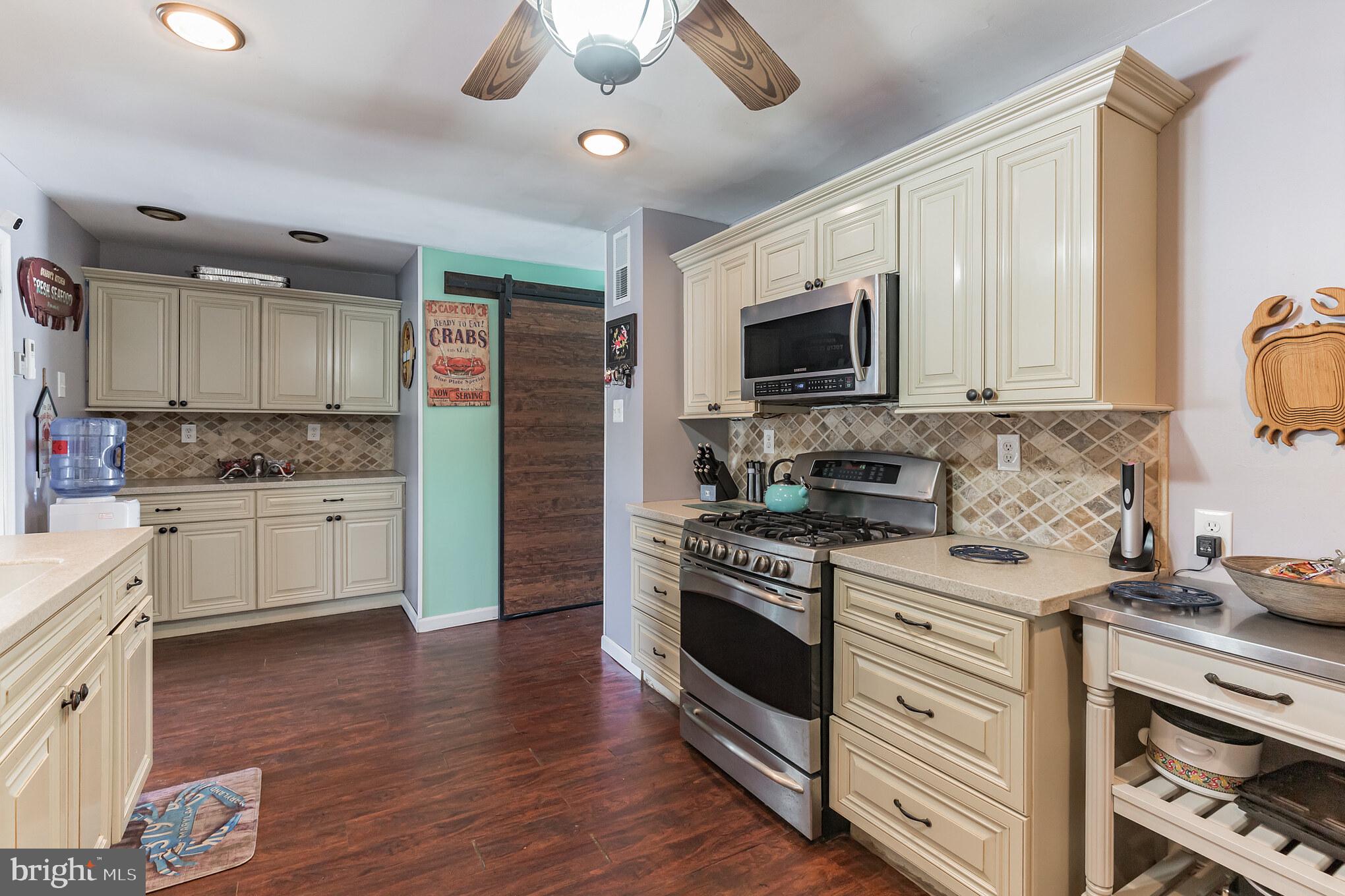 8226 Northview Road Baltimore, MD 21222 - Photo 11 of 46