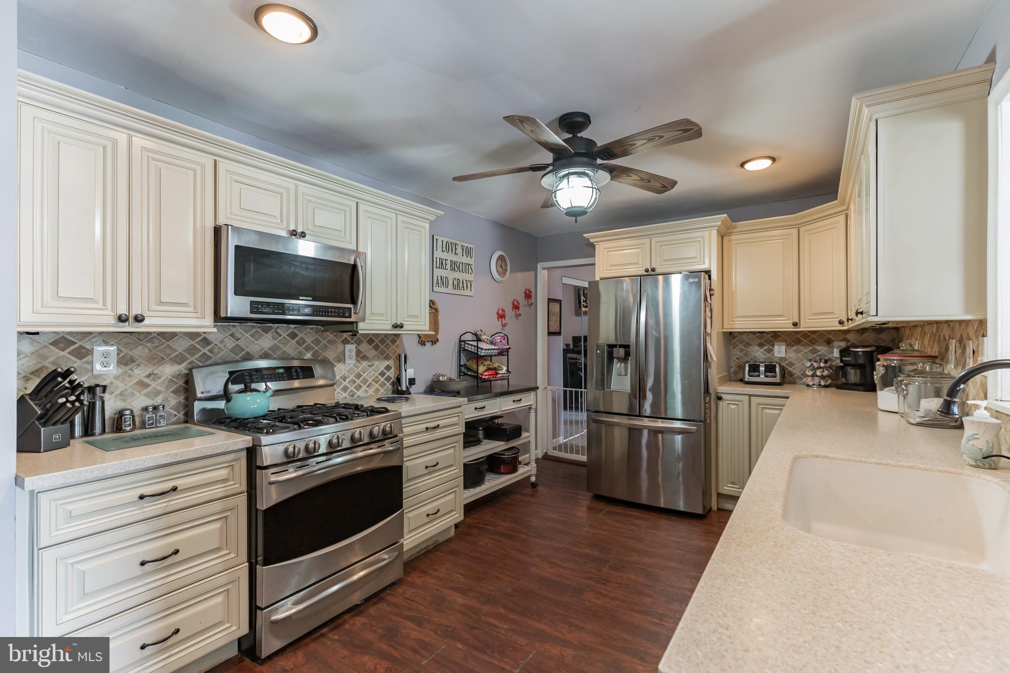 8226 Northview Road Baltimore, MD 21222 - Photo 13 of 46