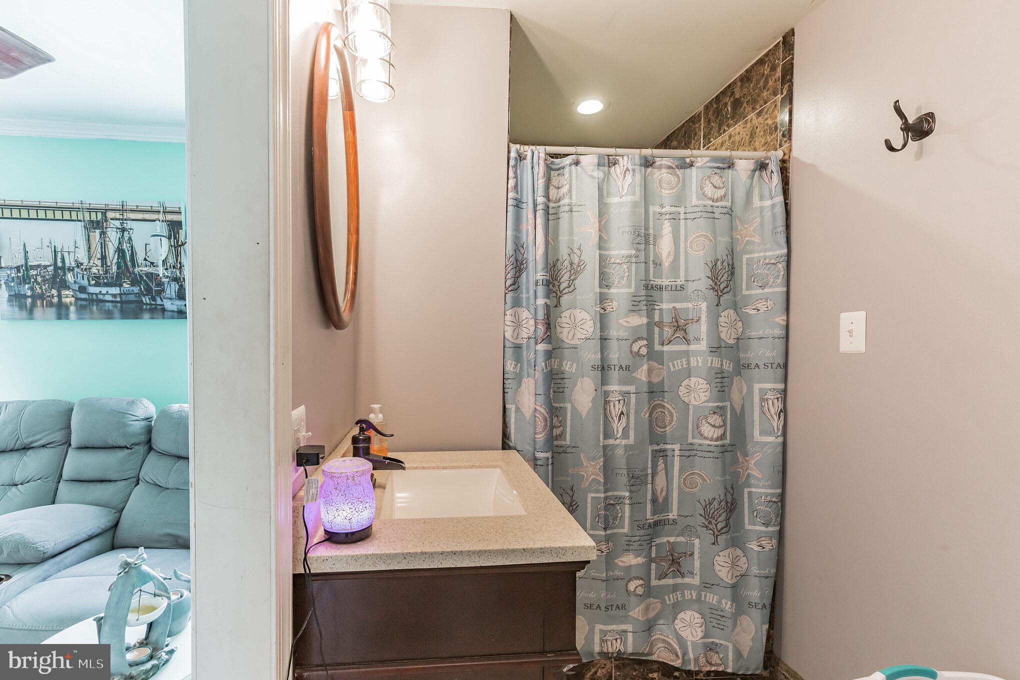 8226 Northview Road Baltimore, MD 21222 - Photo 9 of 46