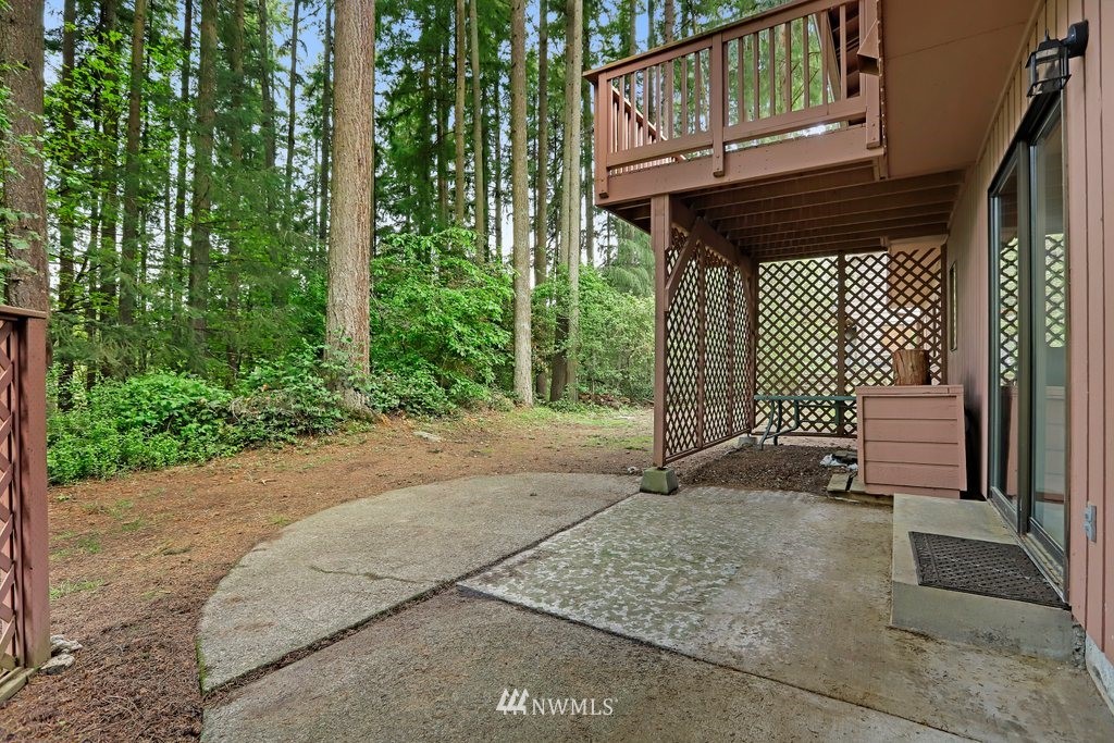 20830 28th Avenue Southeast Bothell, WA 98021 - Photo 35 of 40