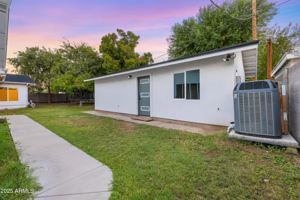 a picture of floor plan