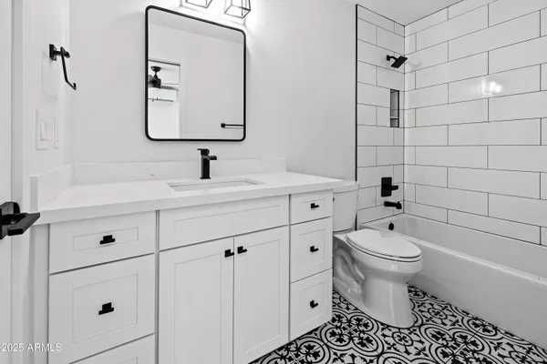 $1,263,000 | 7801 North 16th Lane, Phoenix, AZ 85021