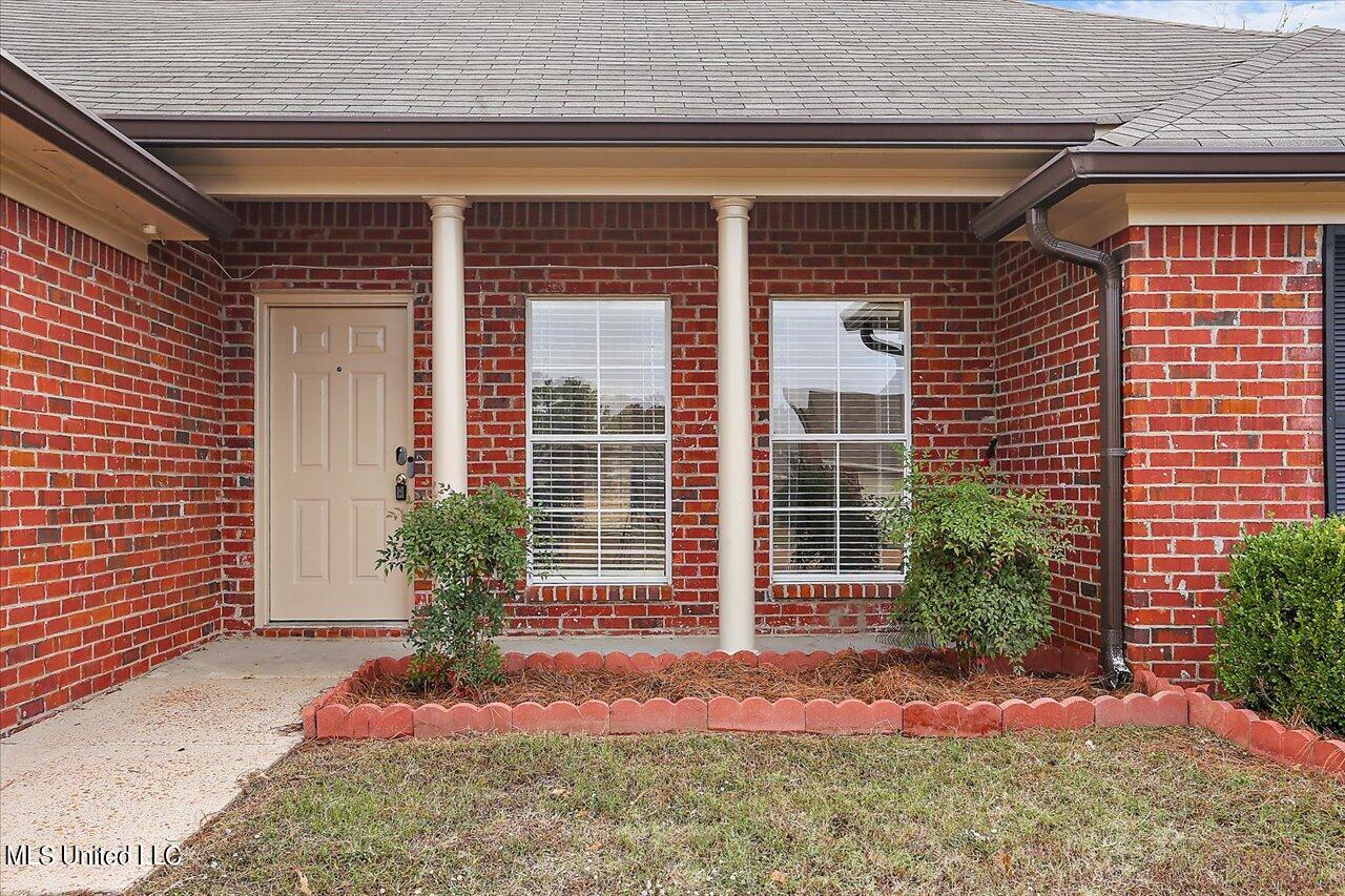 857 Springfield Court Ridgeland, MS 39157 - Photo 3 of 17 Front Porch