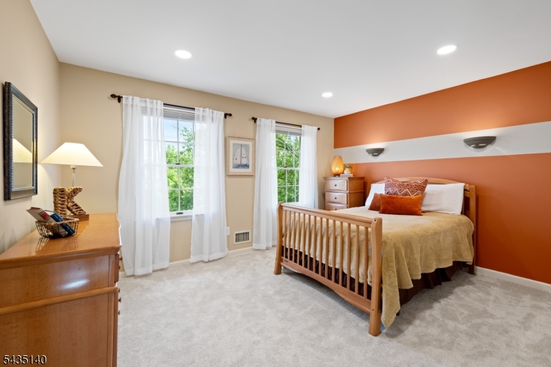 4 Hastings Road Belle Mead, NJ 08502 - Photo 29 of 46