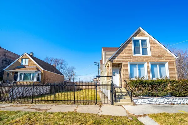 $149,000 | 8616 South Emerald Avenue, Chicago, IL 60620