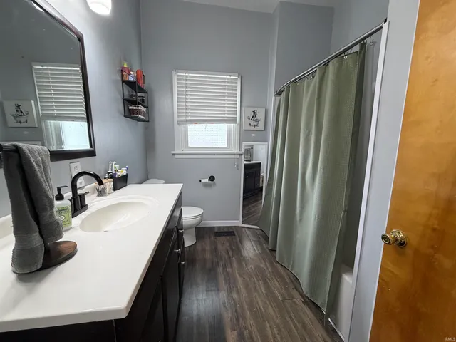 $159,900 | 329 North Main Street, Sweetser, IN 46952