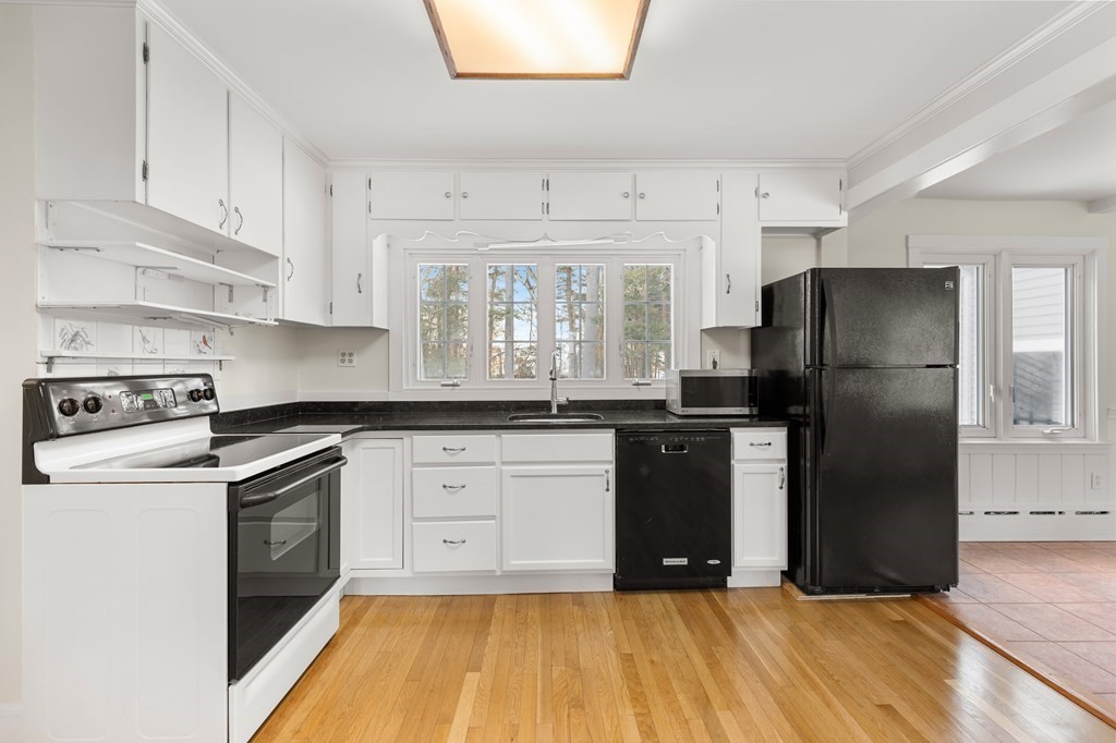 50 Ashcroft Road Sharon, MA 02067 - Photo 12 of 33 Gallery Image 12