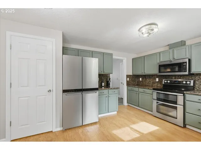 $895,000 | 24415 Northeast 219th Street, Battle Ground, WA 98604