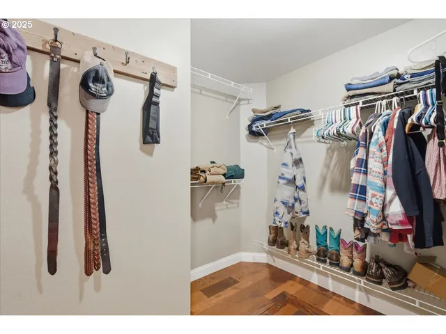 $895,000 | 24415 Northeast 219th Street, Battle Ground, WA 98604