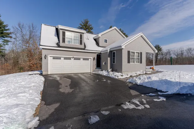 $649,000 | 113 Crawley Falls Road, Unit 3, Brentwood, NH 03833