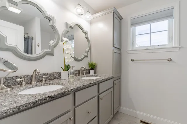 $649,000 | 113 Crawley Falls Road, Unit 3, Brentwood, NH 03833