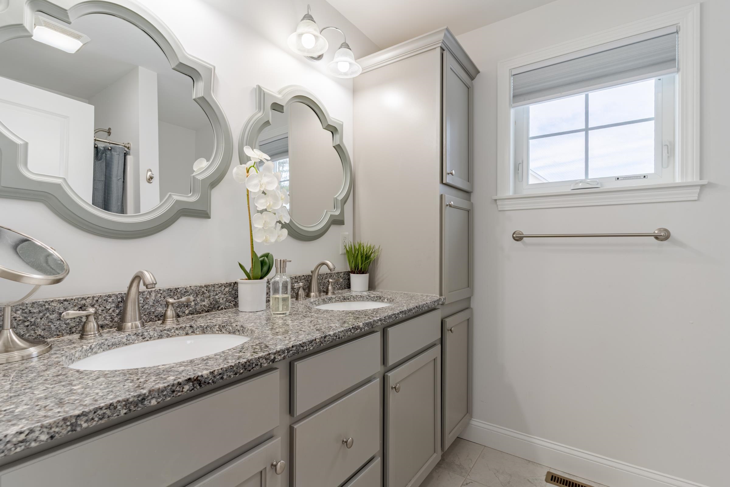 113 Crawley Falls Road, Unit 3 Brentwood, NH 03833 - Photo 16 of 37