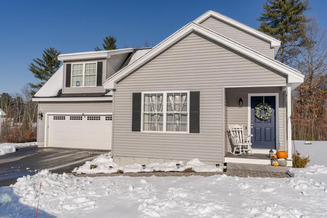 $649,000 | 113 Crawley Falls Road, Unit 3, Brentwood, NH 03833