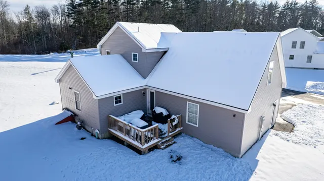 $649,000 | 113 Crawley Falls Road, Unit 3, Brentwood, NH 03833
