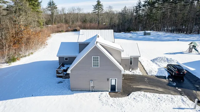 $649,000 | 113 Crawley Falls Road, Unit 3, Brentwood, NH 03833