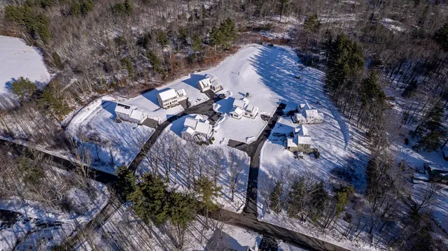 $649,000 | 113 Crawley Falls Road, Unit 3, Brentwood, NH 03833