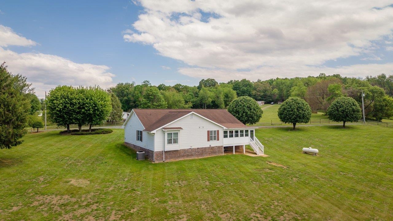 2220 Pine Woods Road Quicksburg, VA 22847 - Photo 15 of 75