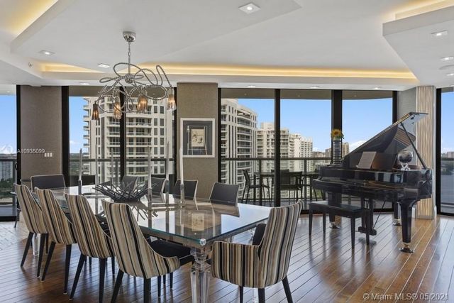 $2,350,000 | 4000 Island Boulevard, Unit 2706, Aventura, FL 33160