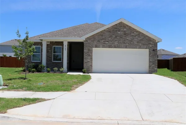$2,200 | 4749 Swan Nck Drive, Fort Worth, TX 76179