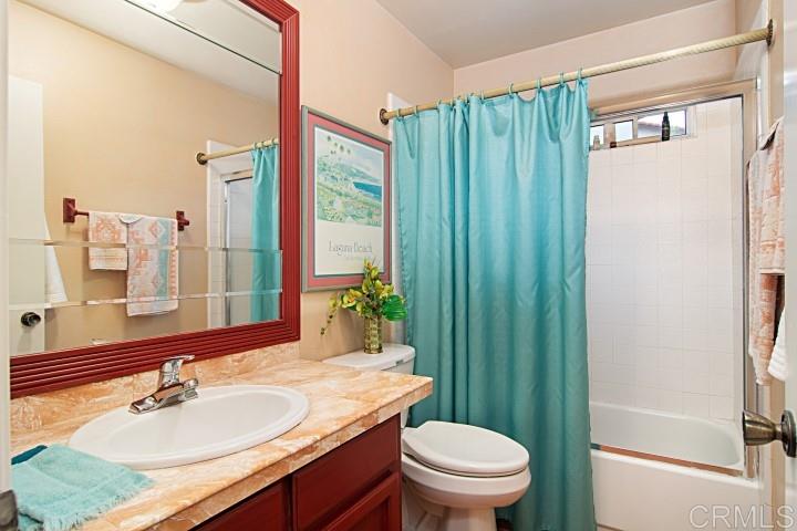 1427 Avocado Road Oceanside, CA 92054 - Photo 15 of 25