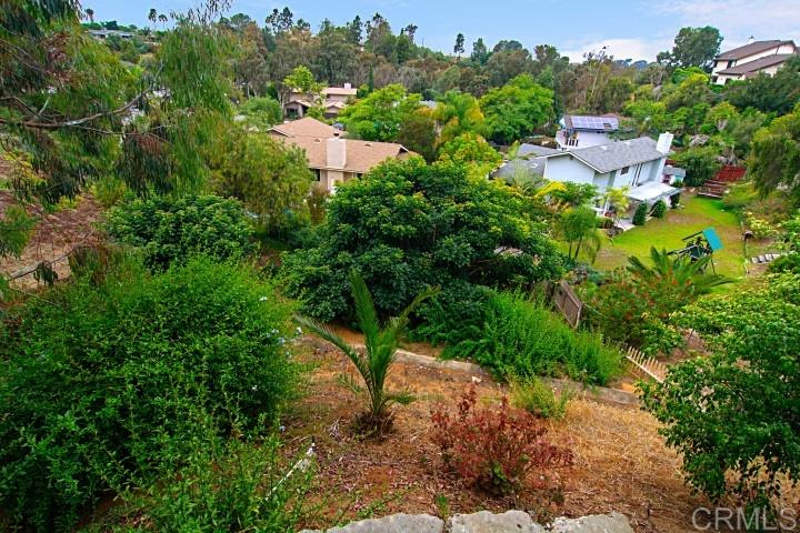 1427 Avocado Road Oceanside, CA 92054 - Photo 19 of 25