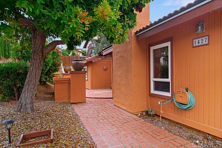1427 Avocado Road Oceanside, CA 92054 - Photo 3 of 25