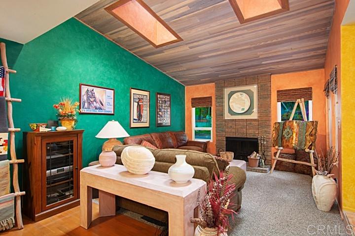 1427 Avocado Road Oceanside, CA 92054 - Photo 6 of 25