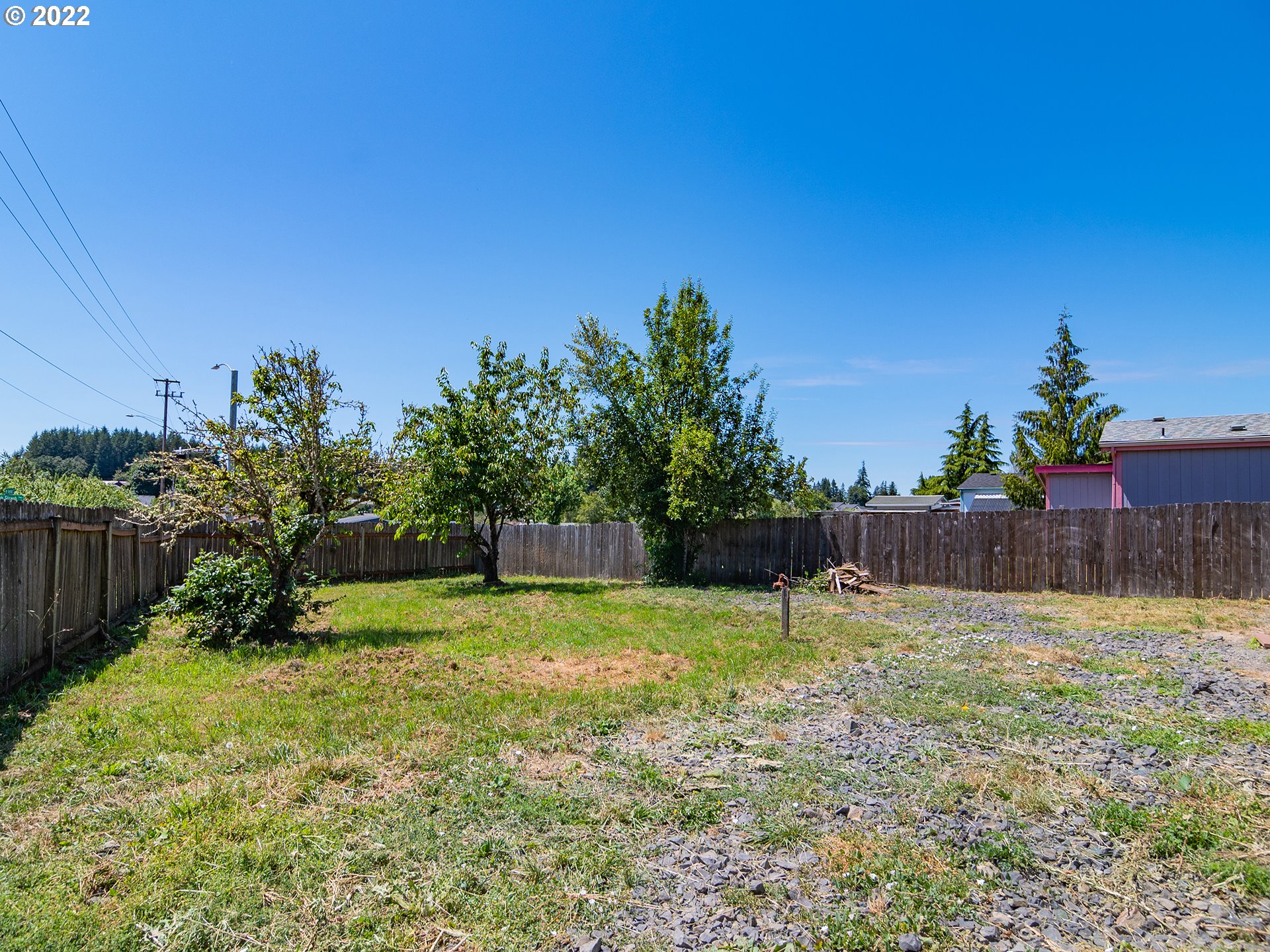 1356 South 59th Street Springfield, OR 97478 - Photo 29 of 32 Backyard