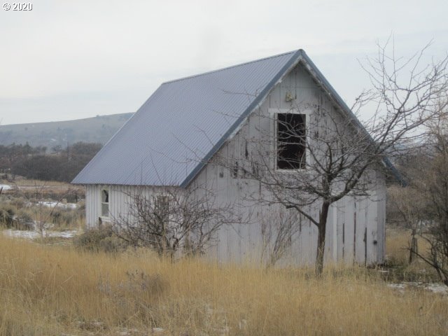 384 Oak Flat Road Goldendale, WA 98620 - Photo 9 of 18 Gallery Image 9