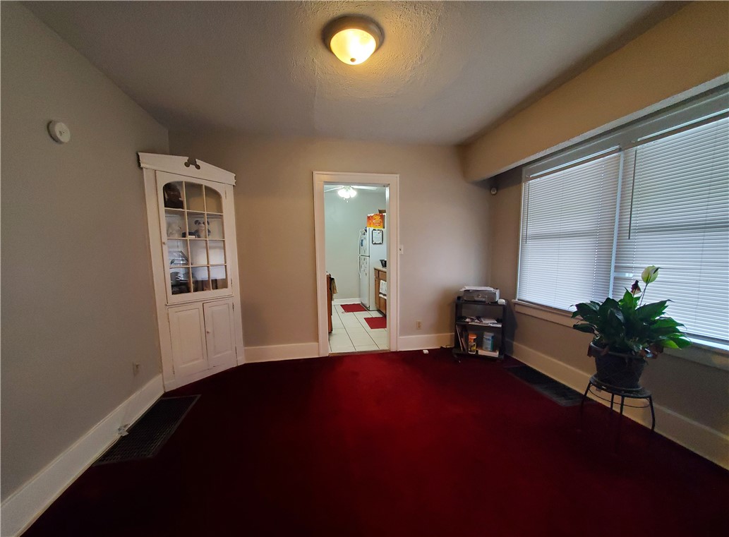 367 Geneva Road Dayton, OH 45417 - Photo 4 of 17
