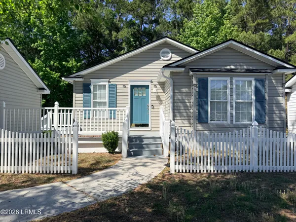 $375,000 | 11 Sparpole Lane, Bluffton, SC 29910